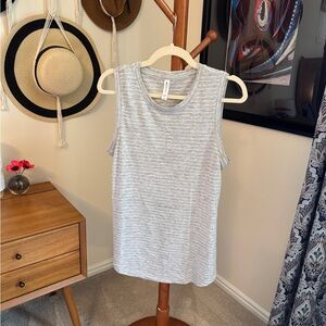 Athleta set of 2 grey tanks! Size medium